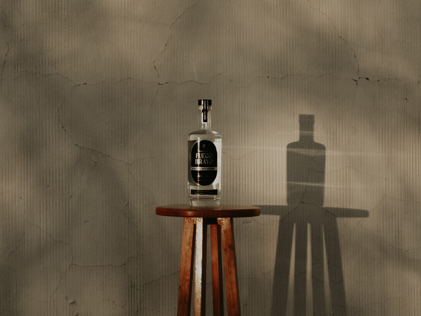 Sotol Plata Carney – Tradición Salvaje con un Toque Único