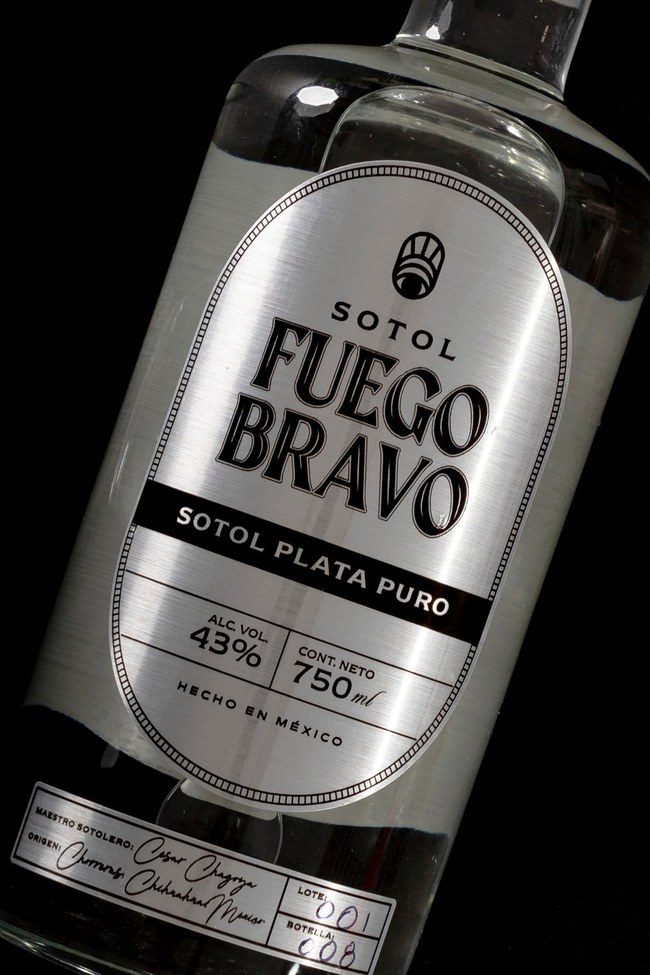 Sotol Plata Puro – Auténtico Espíritu del Desierto